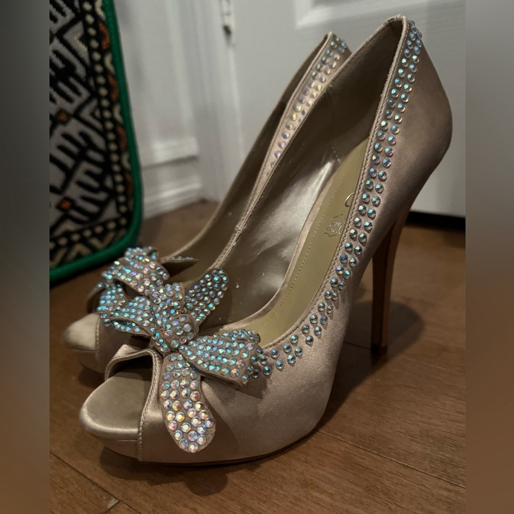 Aldo Stiletto Rhinestone Satin Bow Peep toe Sandal stiletto Party wedding 7.5